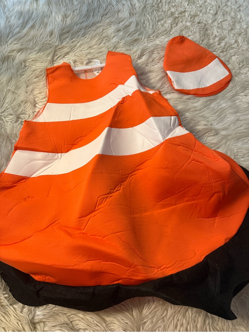 Adults cone costume (E6)